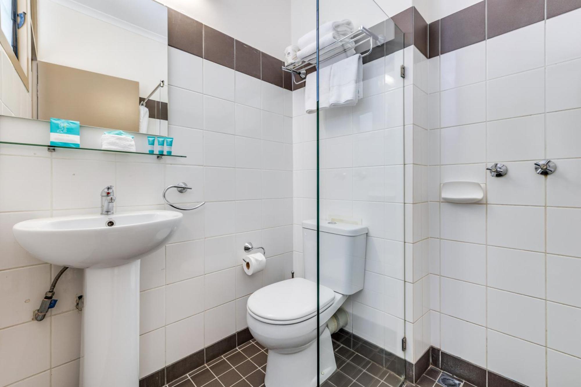 Vitina Studio Motel Дарвин Экстерьер фото